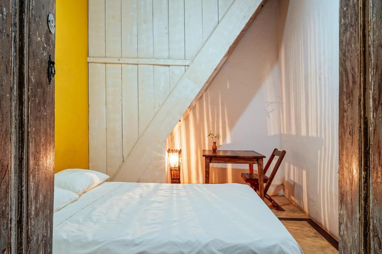 Tropicalia Hostel E Pousada Итакаре Экстерьер фото