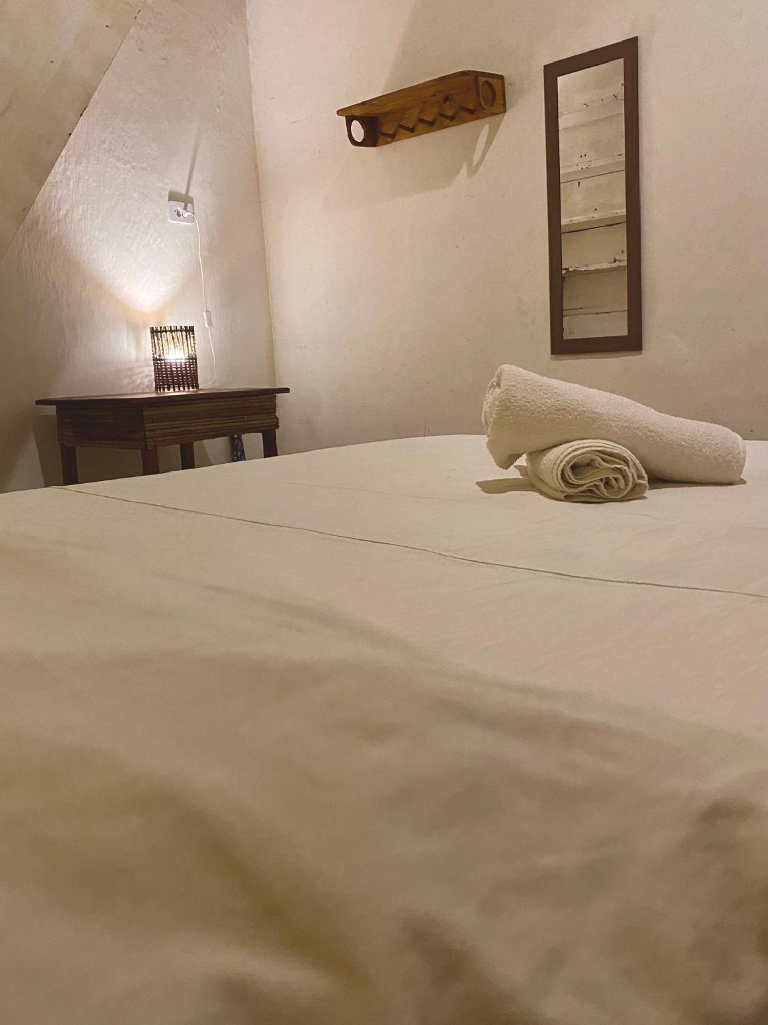 Tropicalia Hostel E Pousada Итакаре Экстерьер фото