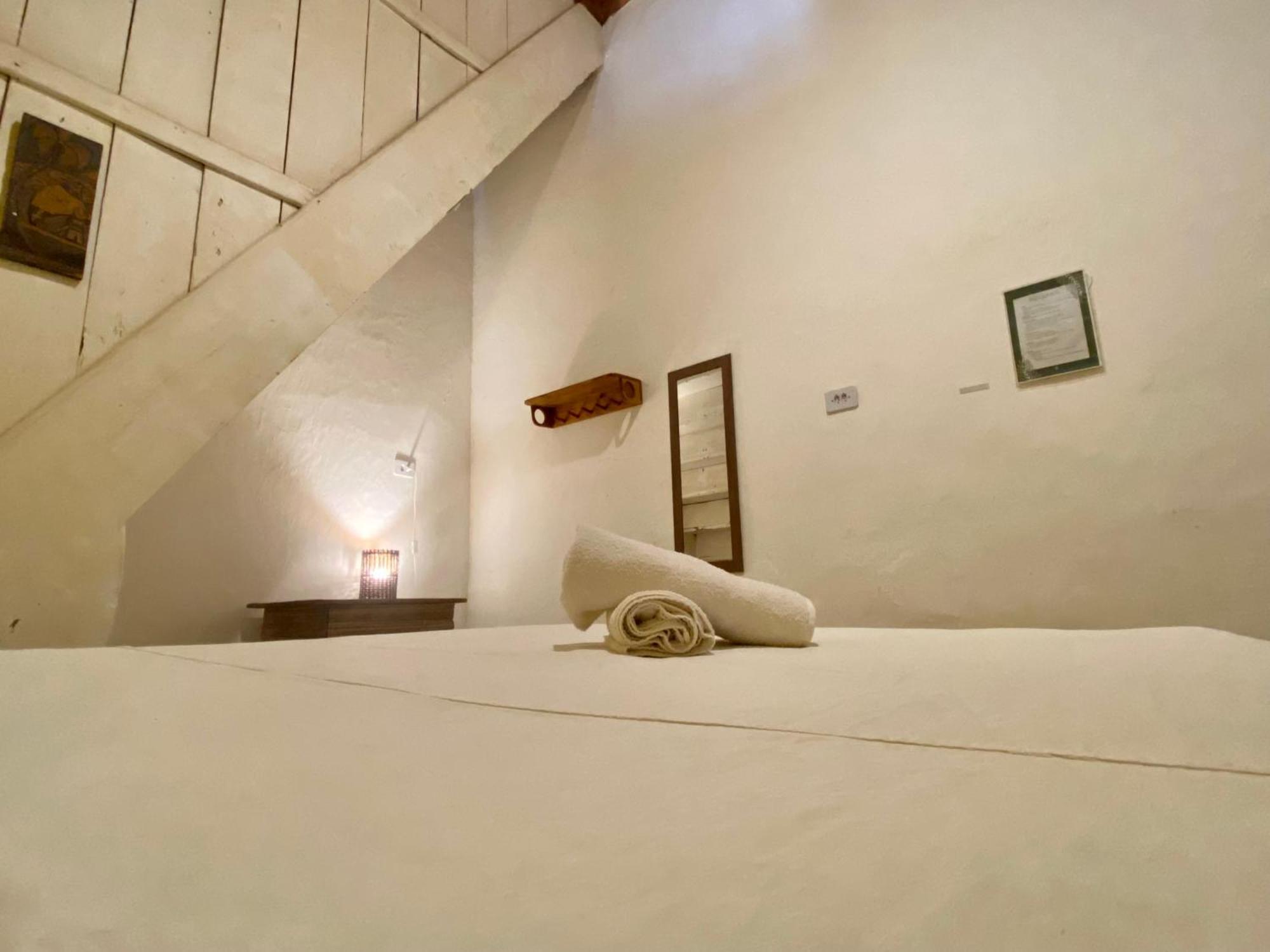 Tropicalia Hostel E Pousada Итакаре Экстерьер фото